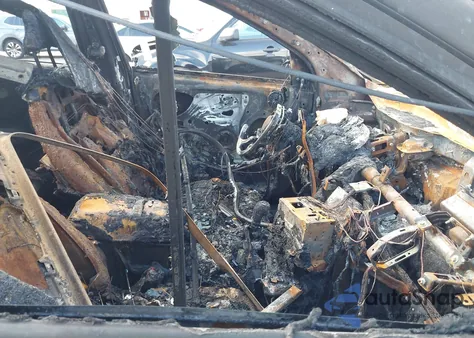 2015 Hyundai Tucson Limited z USA, uszkodzony, nr VIN KM8JU3AG6FU061078